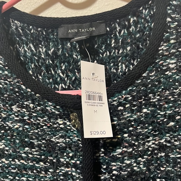 Ann Taylor M new - Picture 2 of 3